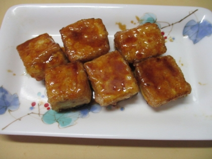 sa-tan.さん
こんばんは♪
豆腐の揚げに甘しょっぱいタレが絡み
ご飯のぴったりで
美味しかったです(*^^)v
ごちそうさまでした♡