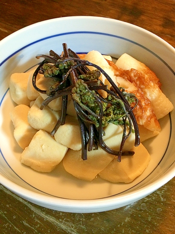 ワラビと高野豆腐の煮物