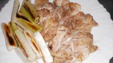 鶏モモ肉の簡単シンプルな塩コショウ焼き