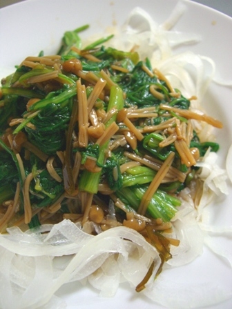 パパッと簡単!春菊のなめたけ和え