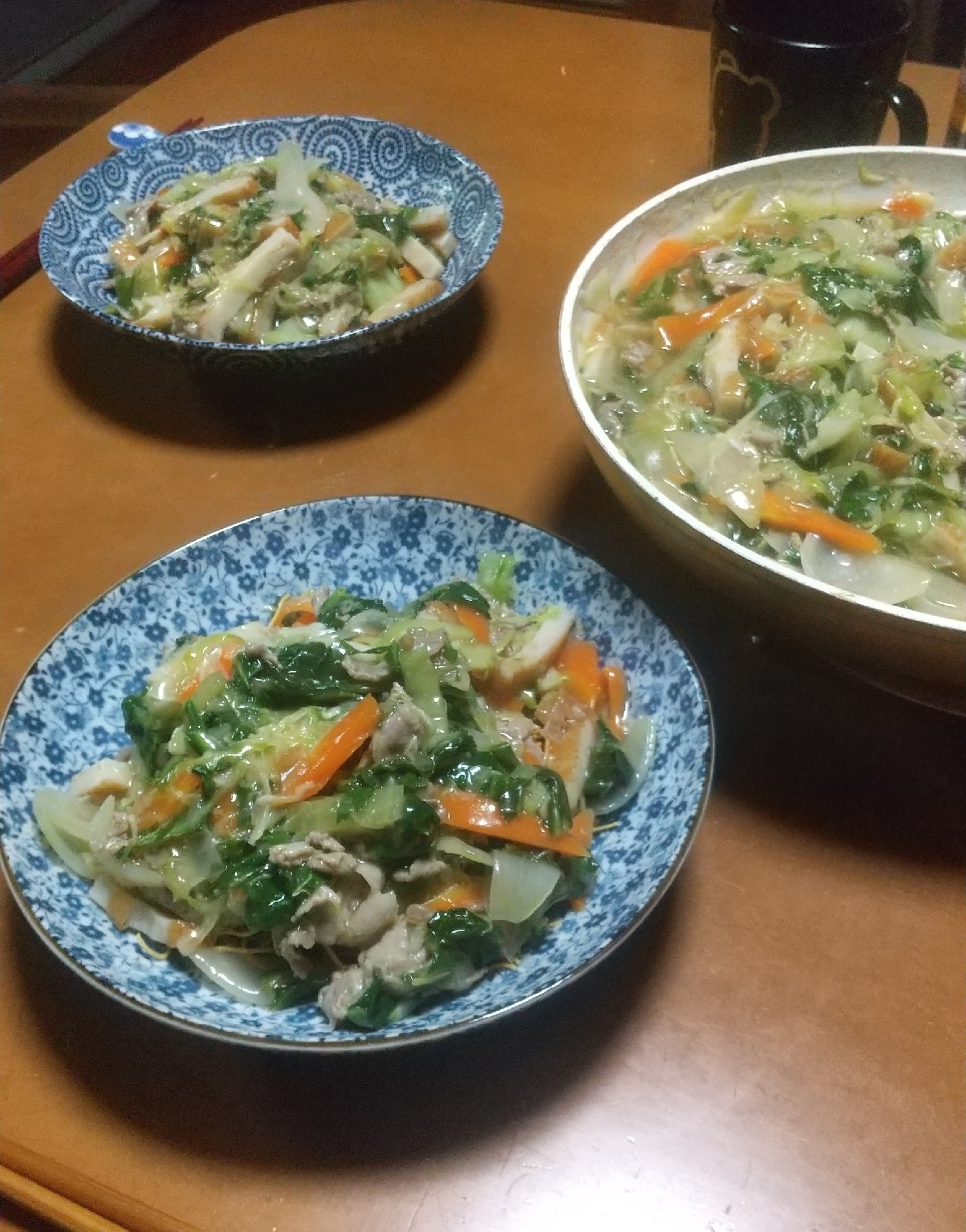 白菜の外葉と千切りキャベツの凝縮野菜で ！皿うどん