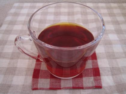 やっぱり、じっくりと入れた、濃いめの紅茶は美味しいですねー♪
紅茶の香りが、しっかりと楽しめました。
おいしかった～(^-^)