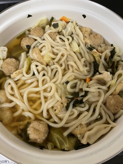 野菜たっぷり煮込みうどん