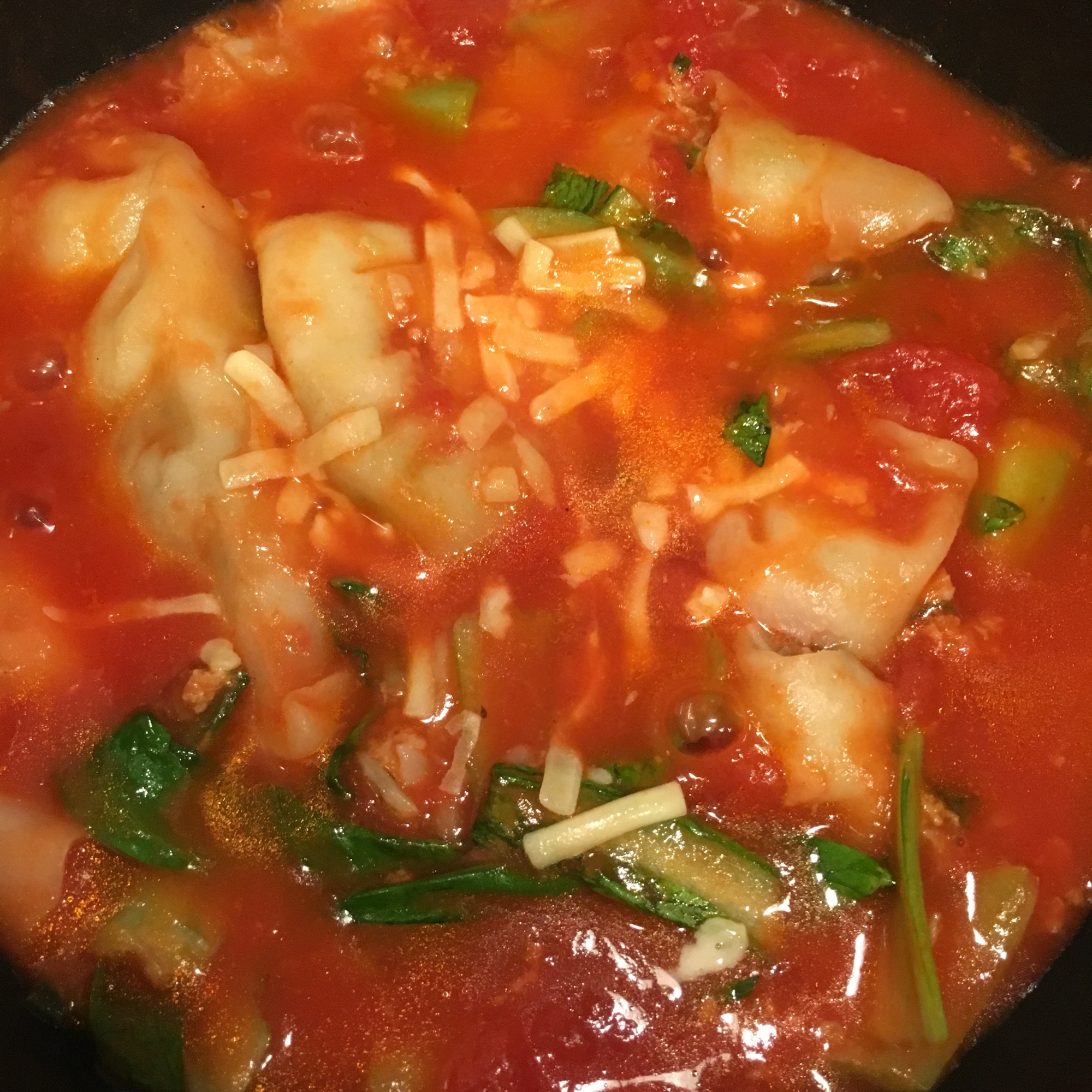 餃子と青梗菜のトマト煮