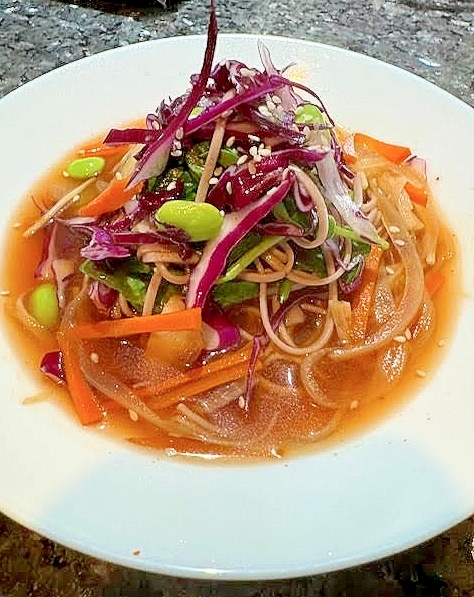 紫キャベツとお蕎麦のスープサラダ