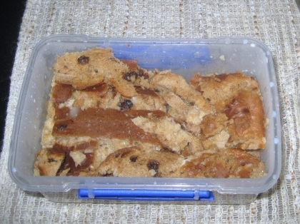 焼きすぎたレーズンパンがよみがえりました！！