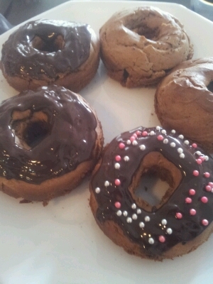 大豆粉入りホットケーキミックスで 焼きドーナツ レシピ 作り方 By Kumagoro 楽天レシピ