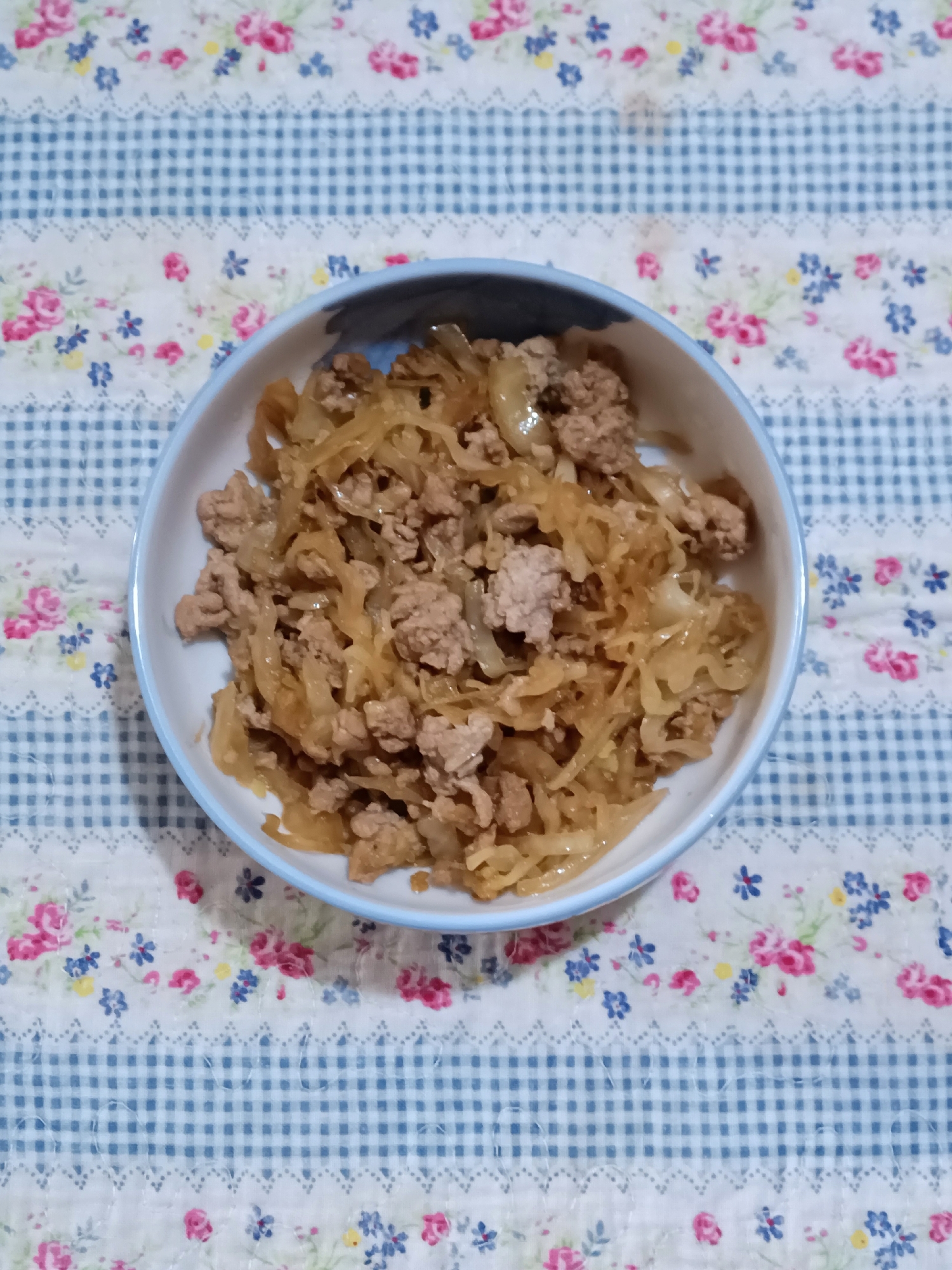 キャベツと豚挽き肉の炒め物★