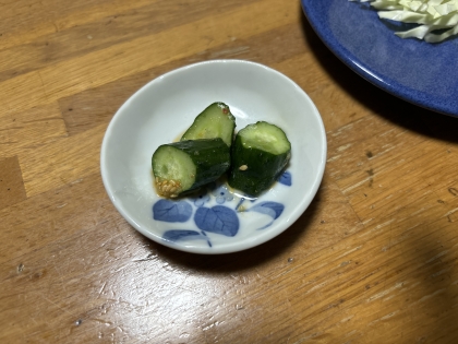 叩いて揉むだけ♡簡単箸休め♡やみつききゅうり