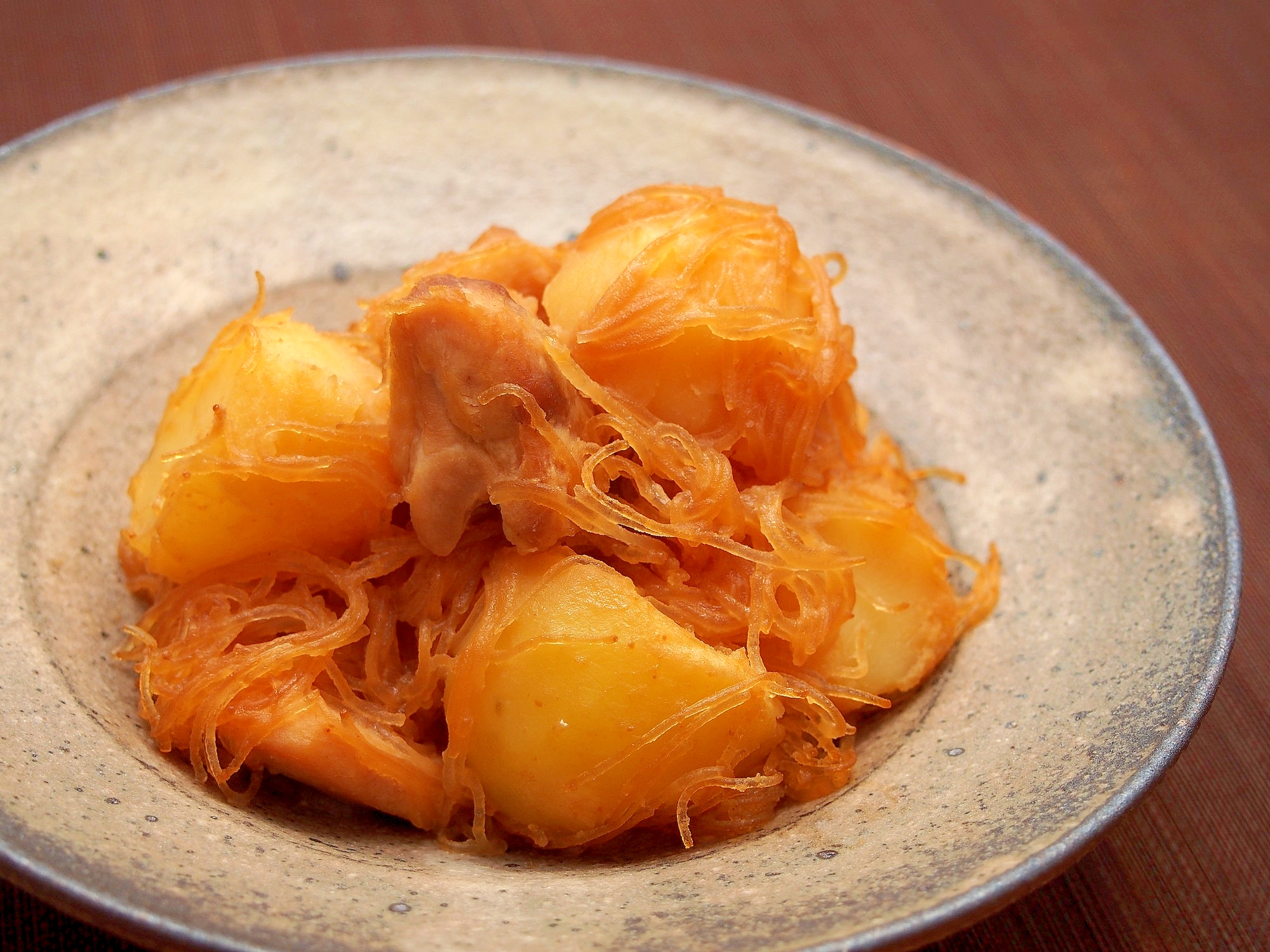 ほくほく美味しい！じゃがいもとチキンの味噌煮