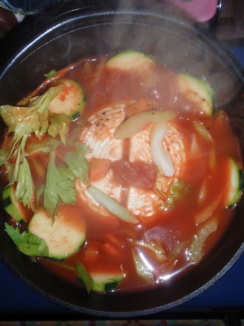 豆腐のミネストローネ風トマト鍋