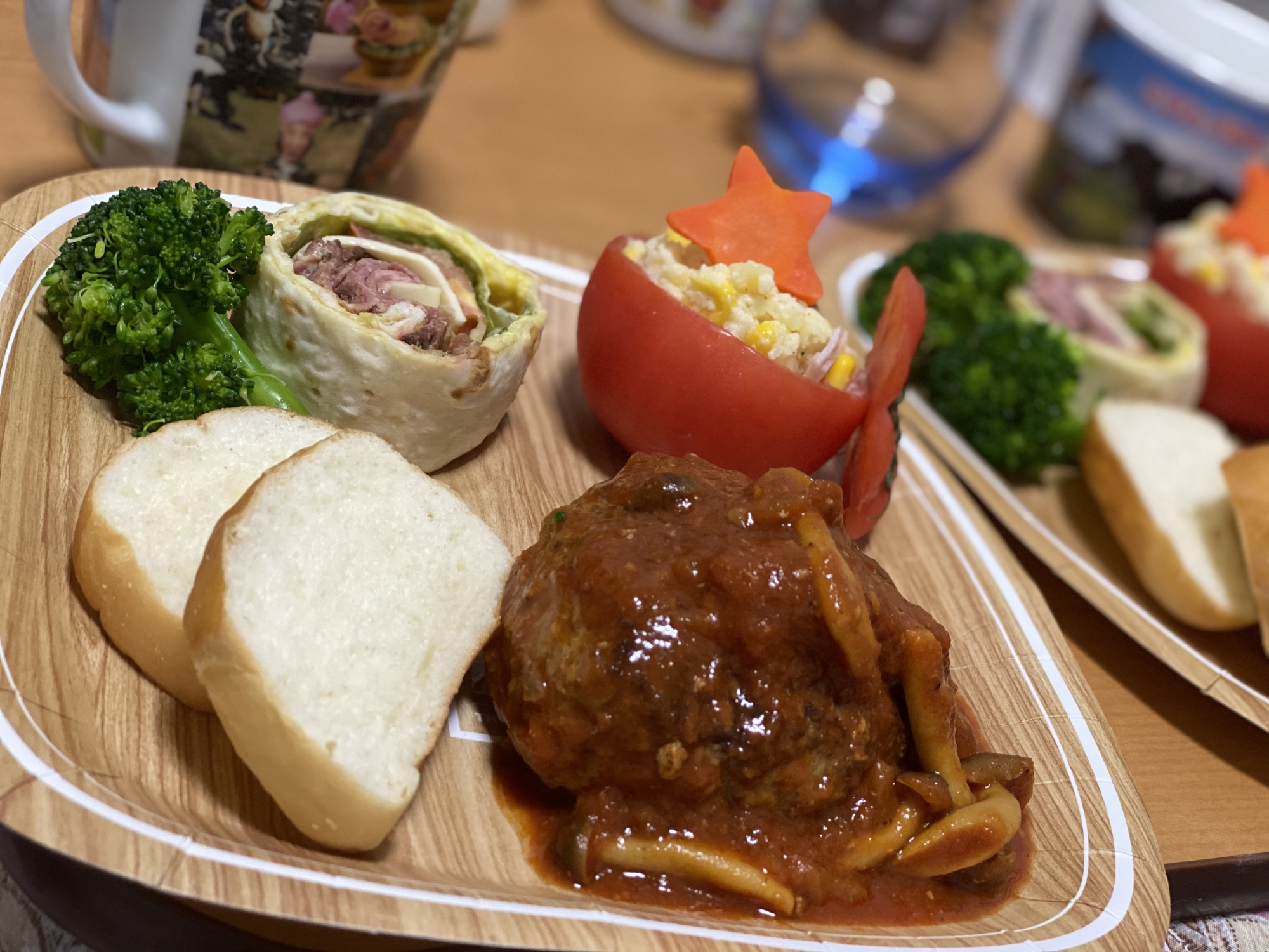 クリスマスの煮込みハンバーグ レシピ 作り方 By おさつのごはん 楽天レシピ クリスマスの煮込みハンバーグ レシピ 作り方 By おさつのごはん 楽天レシピ