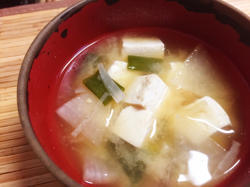 ダイコン&ネギ&豆腐の味噌汁