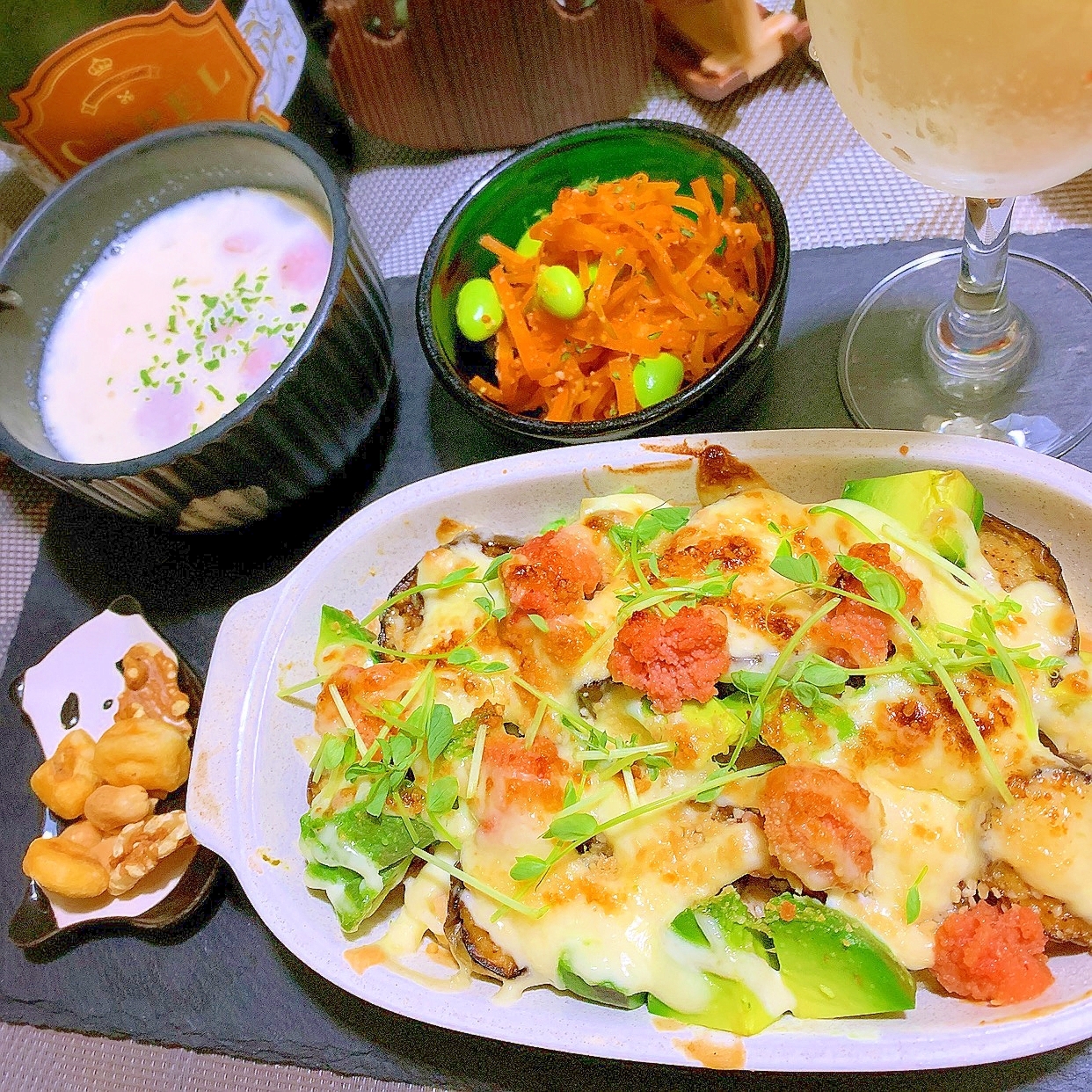 茄子とアボカドの明太マヨチーズポテトグラタン