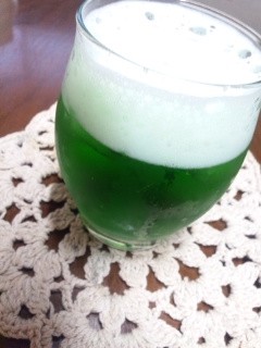 抹茶リキュールの～炭酸割り☆
