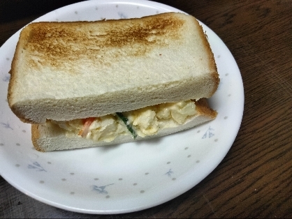 ポテトサラダトーストサンド