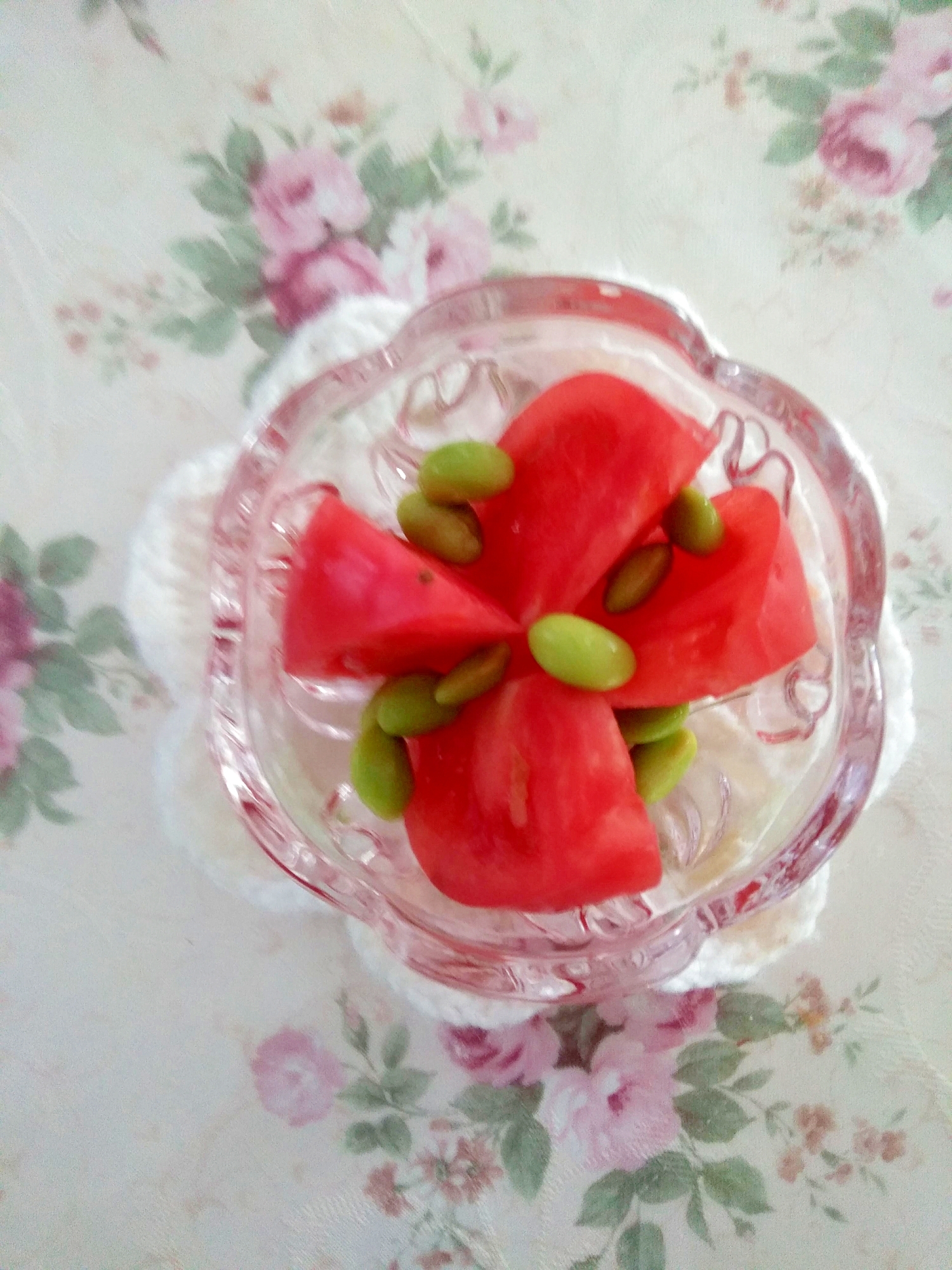 可愛い～♡トマトと枝豆のサラダ