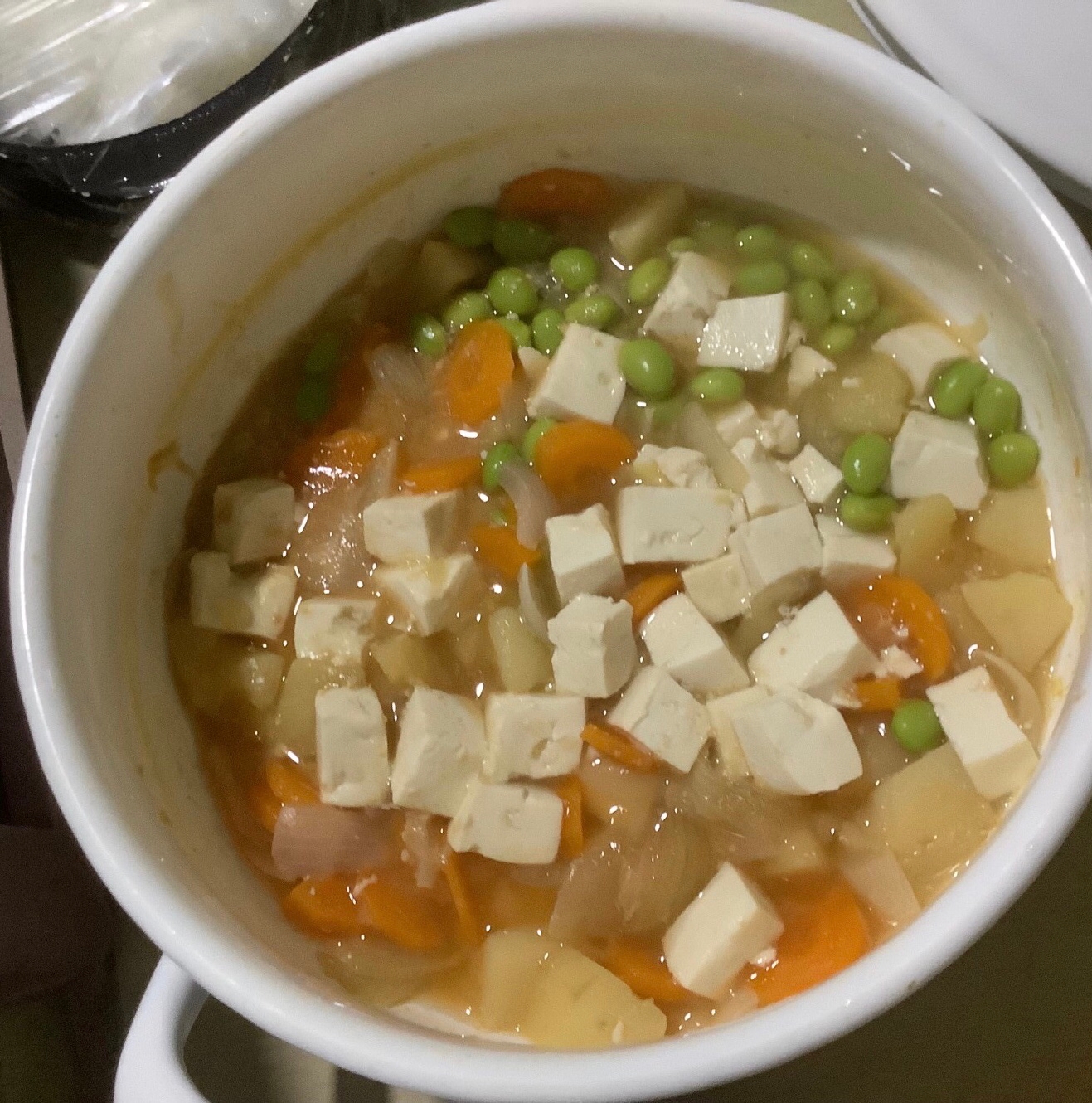 人参玉ねぎじゃが芋豆腐枝豆の煮物♪