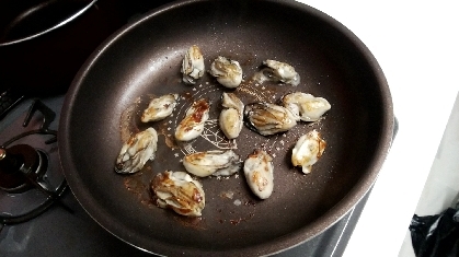 牡蠣のクレイジーソルト焼