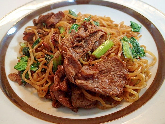 牛肉と小松菜と桜えびのソース焼きそば