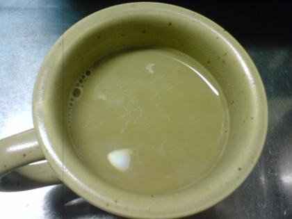コーヒーと優しい牛乳でまろやかな朝の一杯に良いですね～ヾ(*´∀｀*)ﾉ