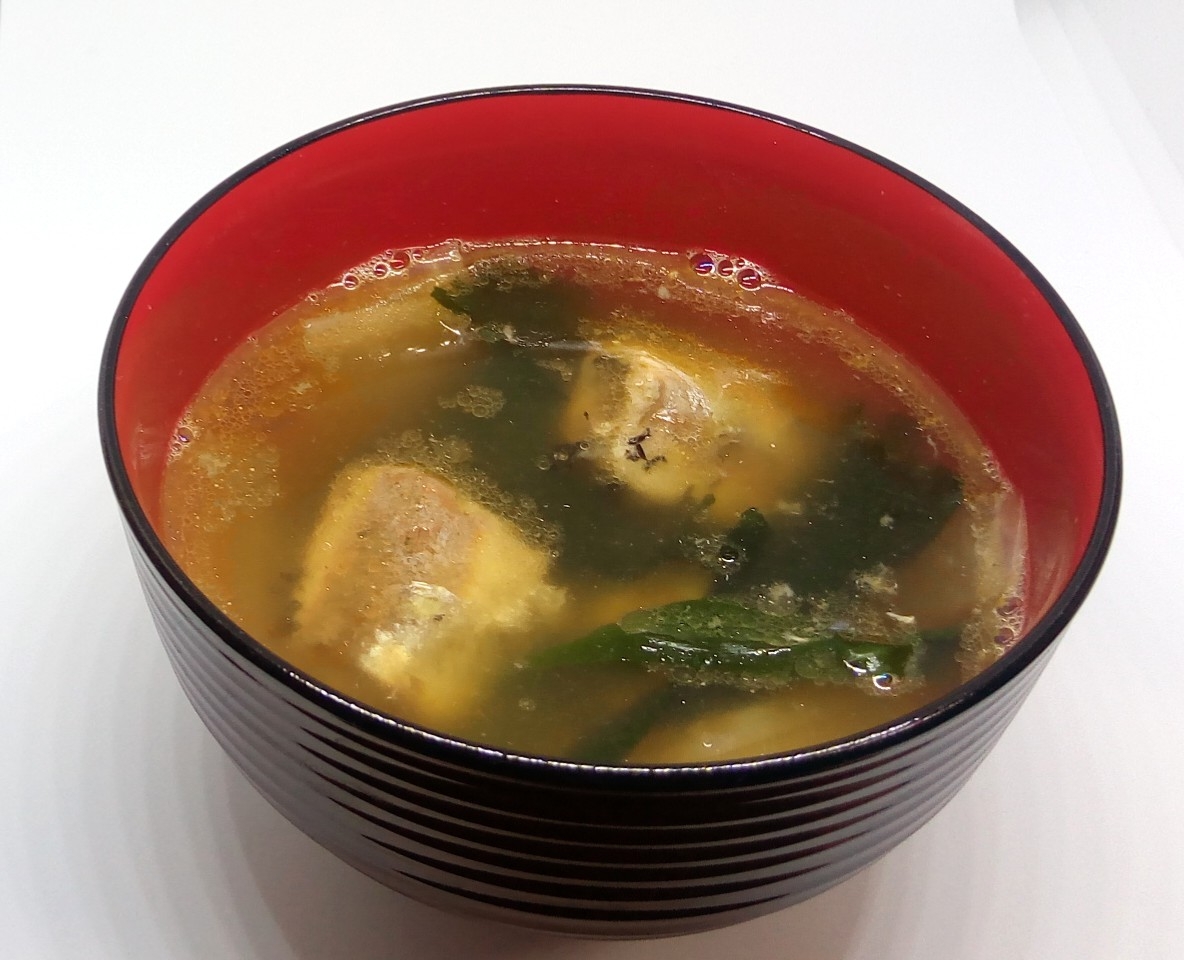 鰯水煮缶のお吸物