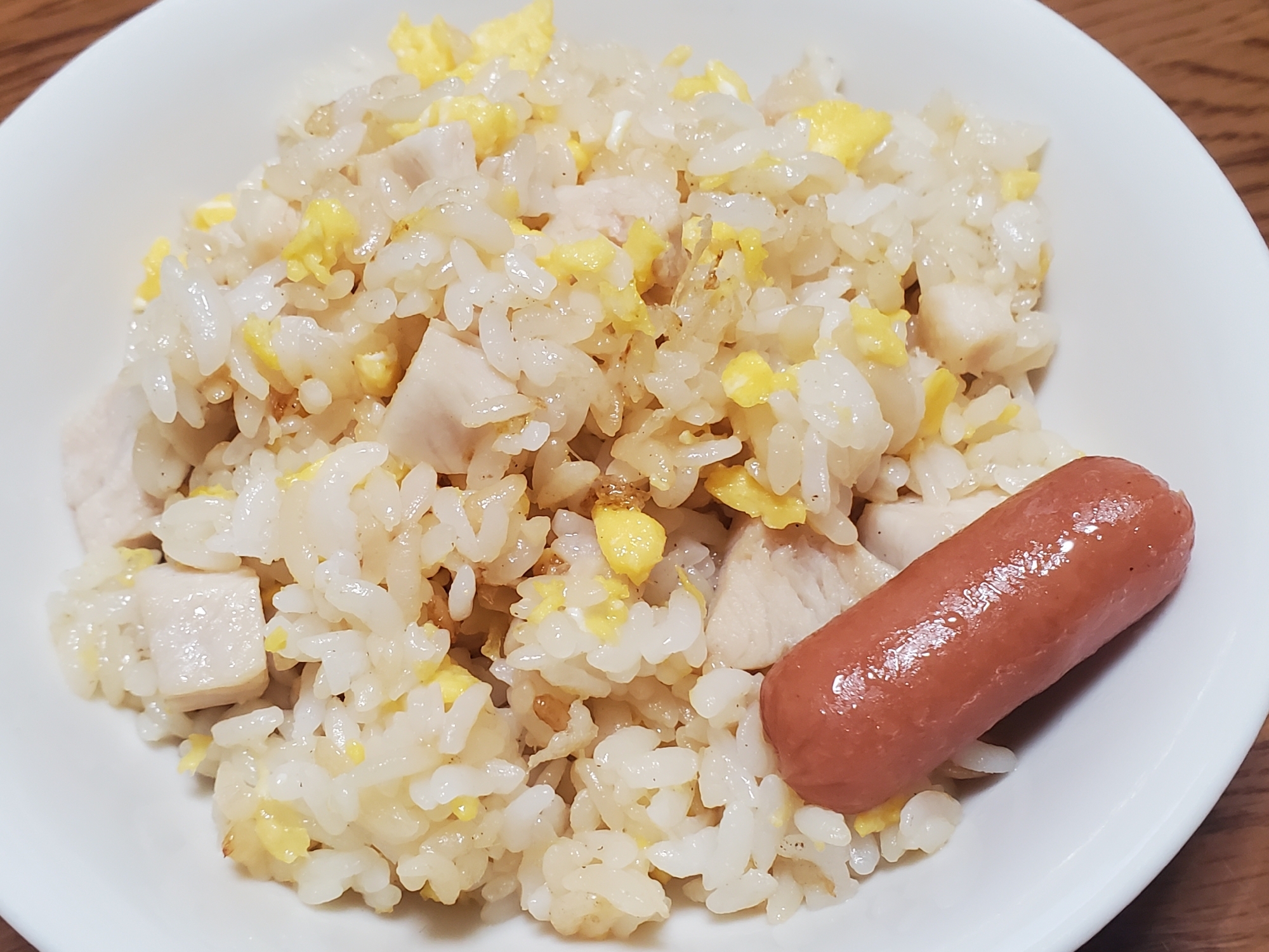 ショウガ風味のサラダチキン炒飯