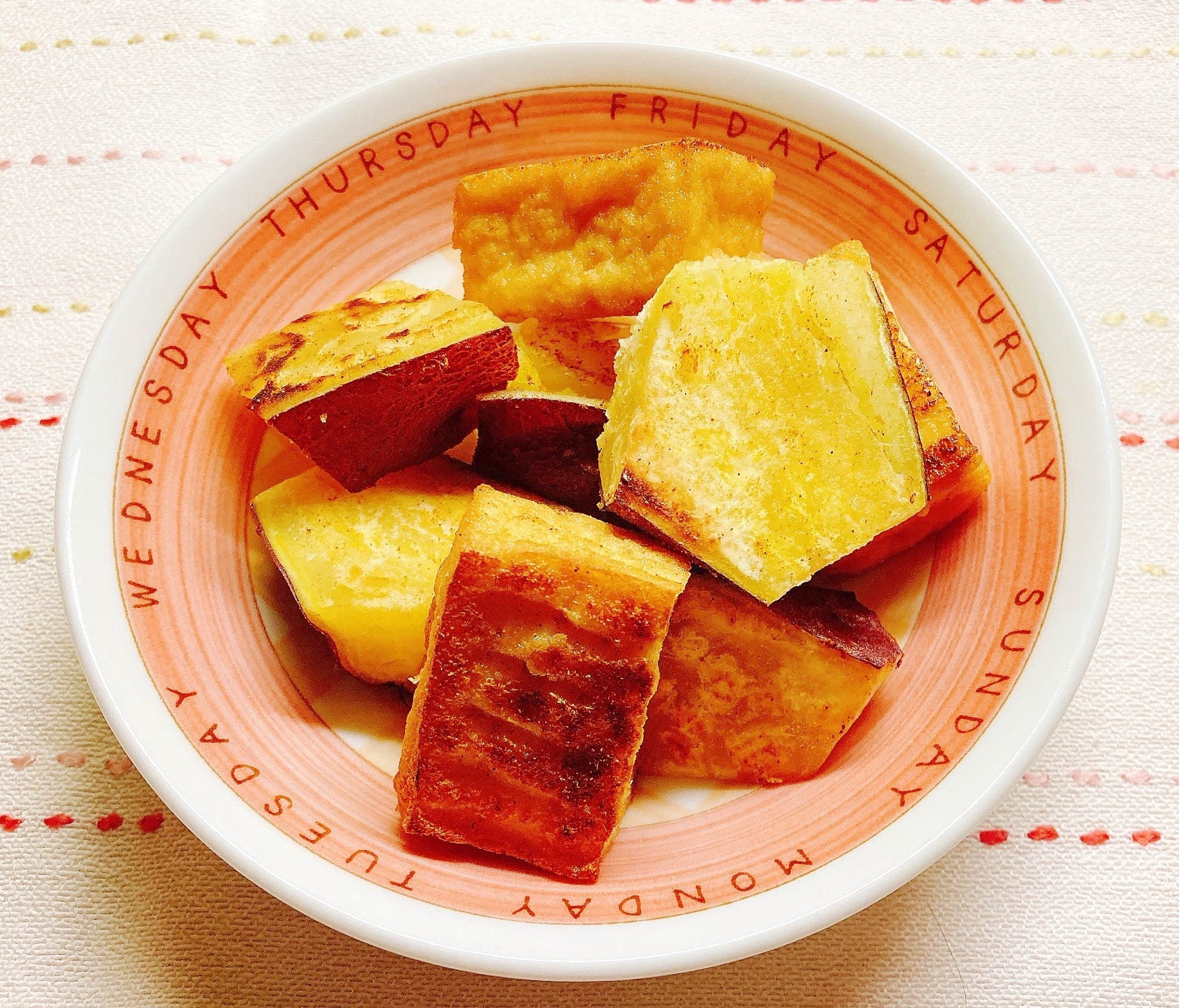 お弁当に★厚揚げと薩摩芋のカレー粉炒め