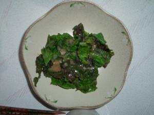 簡単・ヘルシー　サニーレタス蒸し