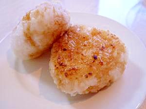 超簡単 子供が大好き焼きおにぎり レシピ 作り方 By マリモ 楽天レシピ 超簡単 子供が大好き焼きおにぎり レシピ 作り方 By マリモ 楽天レシピ