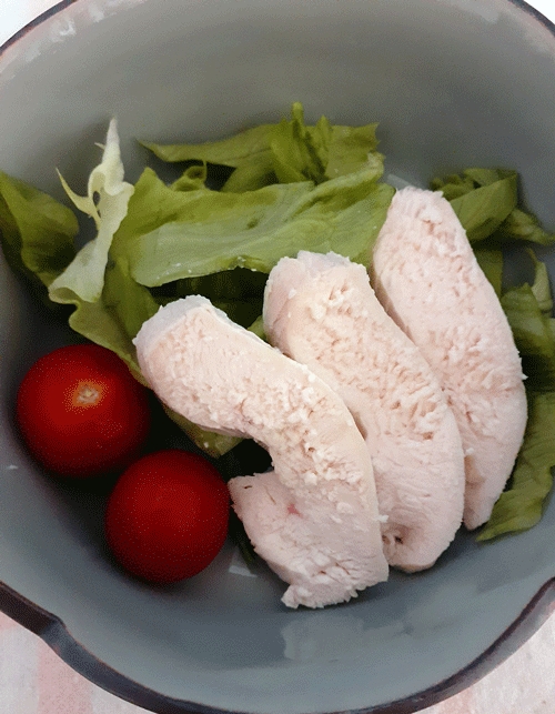 しっとり♡鶏むね肉のチキンサラダ