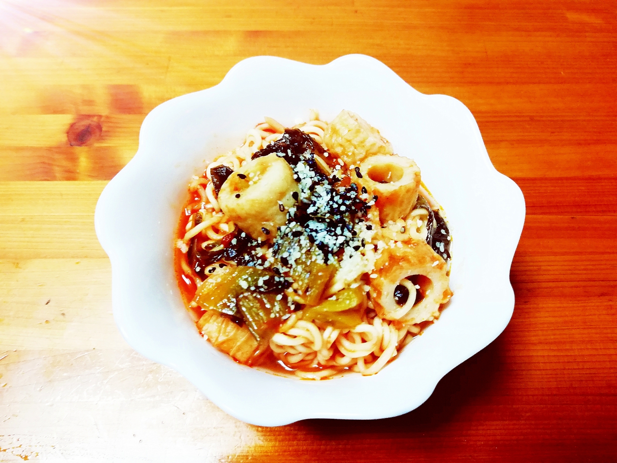 シャトルシェフで♪トマトジュースで高菜ラーメン