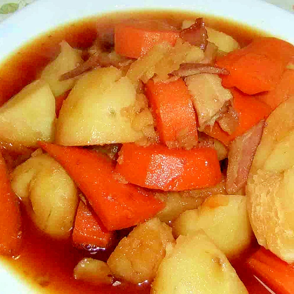 じゃがいも人参ベーコンの煮物 レシピ 作り方 By Amago019 楽天レシピ じゃがいも人参ベーコンの煮物 レシピ 作り方 By Amago019 楽天レシピ