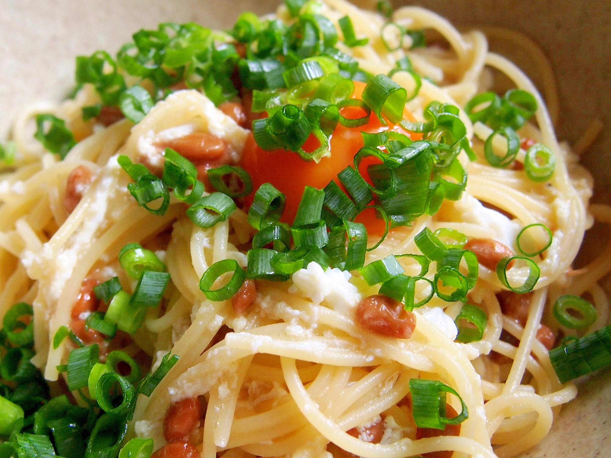 鍋ひとつで♪月見ねぎ納豆パスタ