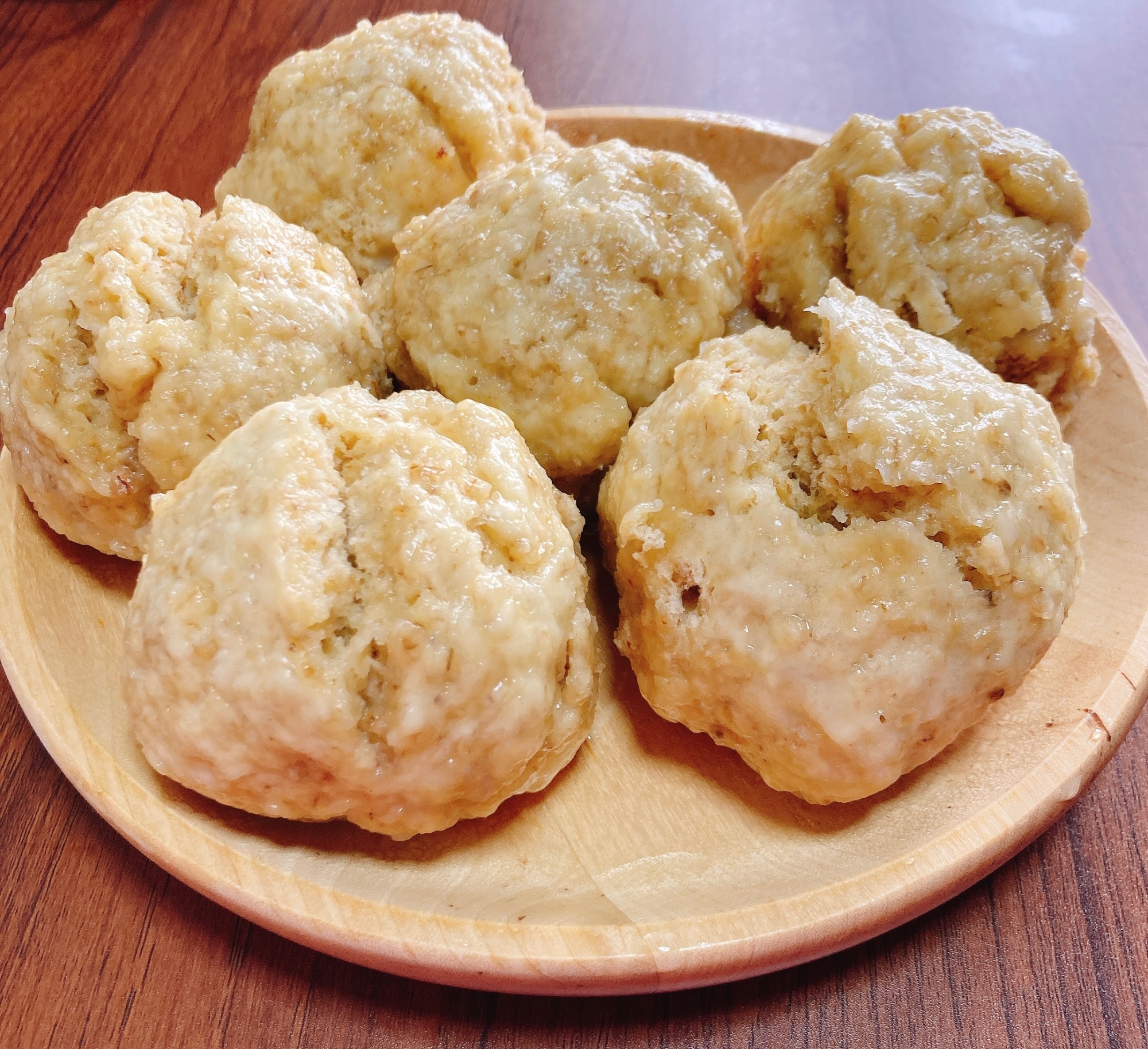 HMと混ぜて炊飯器でピッ！オートミール牛乳蒸しパン