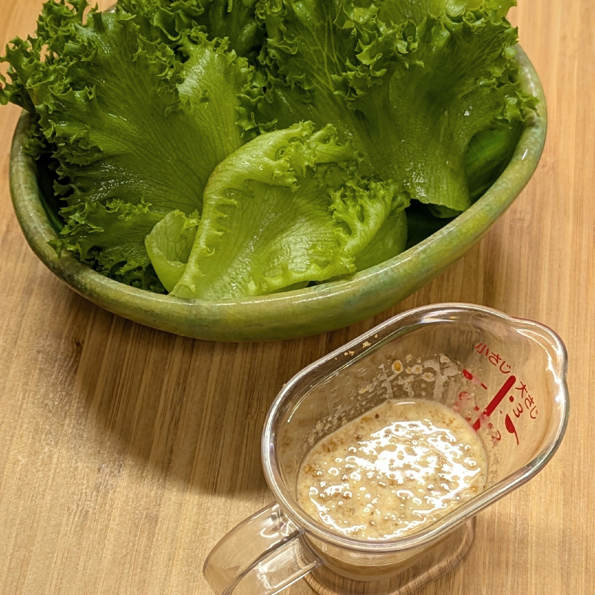 材料4つ？！ポン酢で胡麻ドレッシング