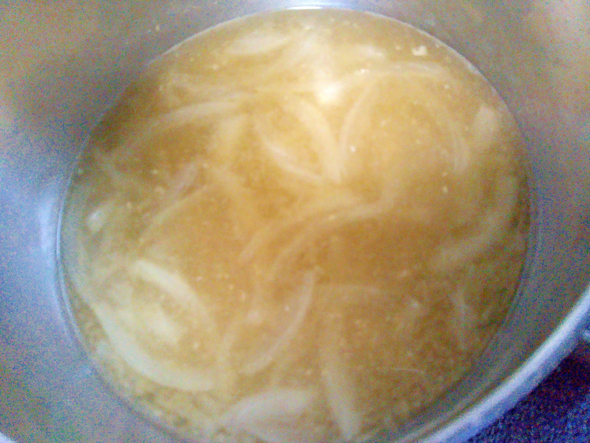 玉ねぎのシンプル味噌汁
