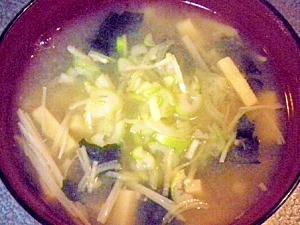 エノキと高野豆腐のお味噌汁