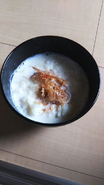 豆乳プラス麺類は食べたこと有りましたが、ご飯は初めてでした。
まろやかで優しい味で美味しかったです。
また作りたいと思います。