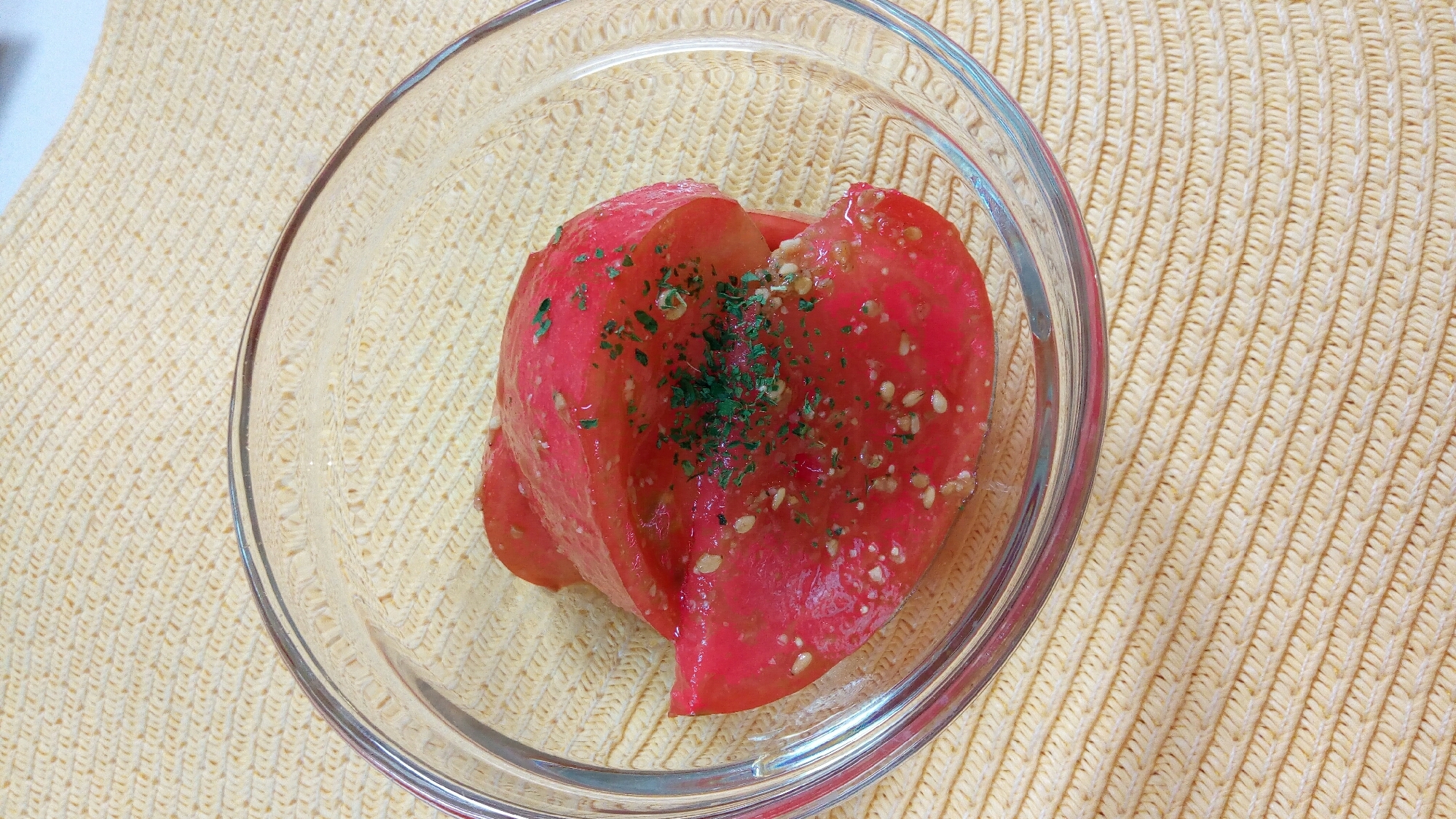 完熟トマトのごま酢和え