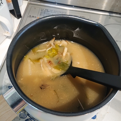 具だくさんみそ汁