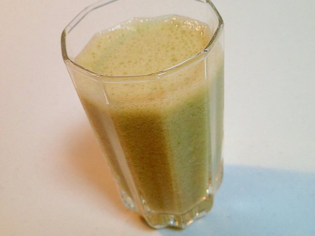 バナナとローズマリーとパセリのbb黒酢ドリンク レシピ 作り方 By ぷ みぃまま 楽天レシピ バナナとローズマリーとパセリのbb黒酢ドリンク レシピ 作り方 By ぷ みぃまま 楽天レシピ