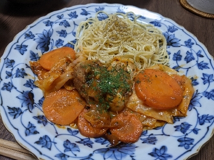 簡単！(^^)サバ缶とキャベツのフライパン蒸し♪