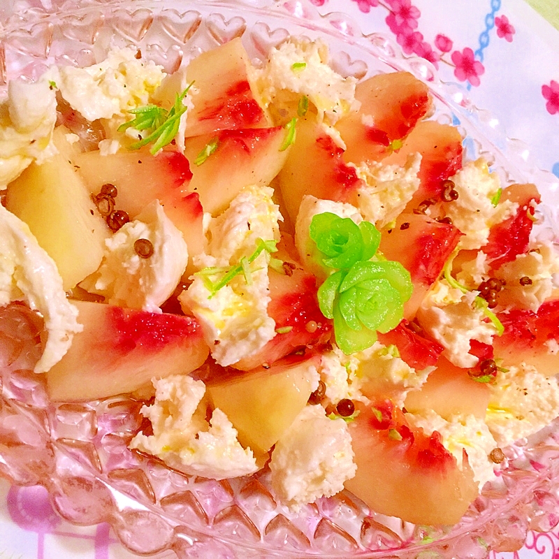 わ・た・し・ごのみの♪アペタイザーな桃モッツァレラ