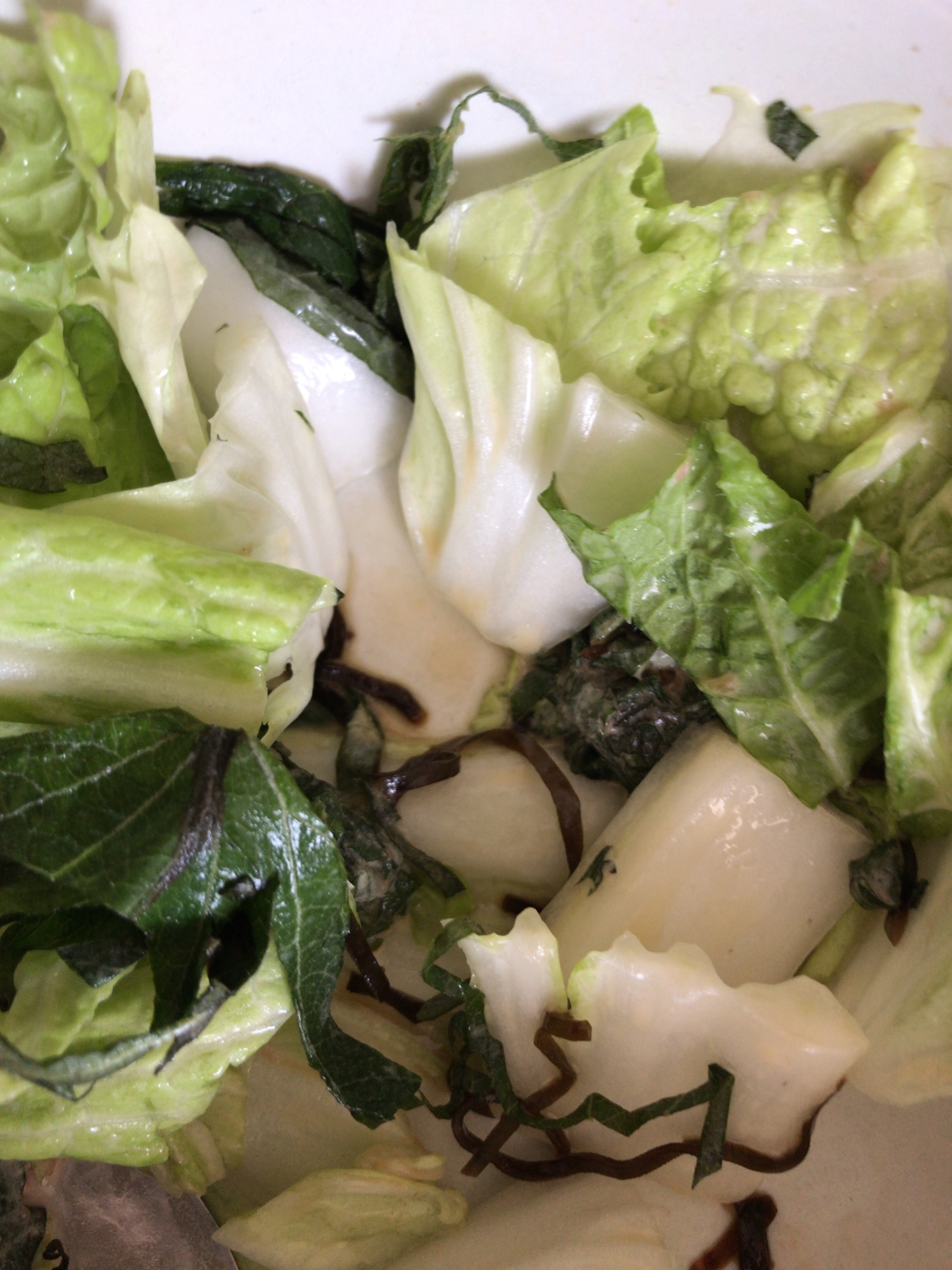 夏にぴったり！白菜と大葉と塩昆布の和え物