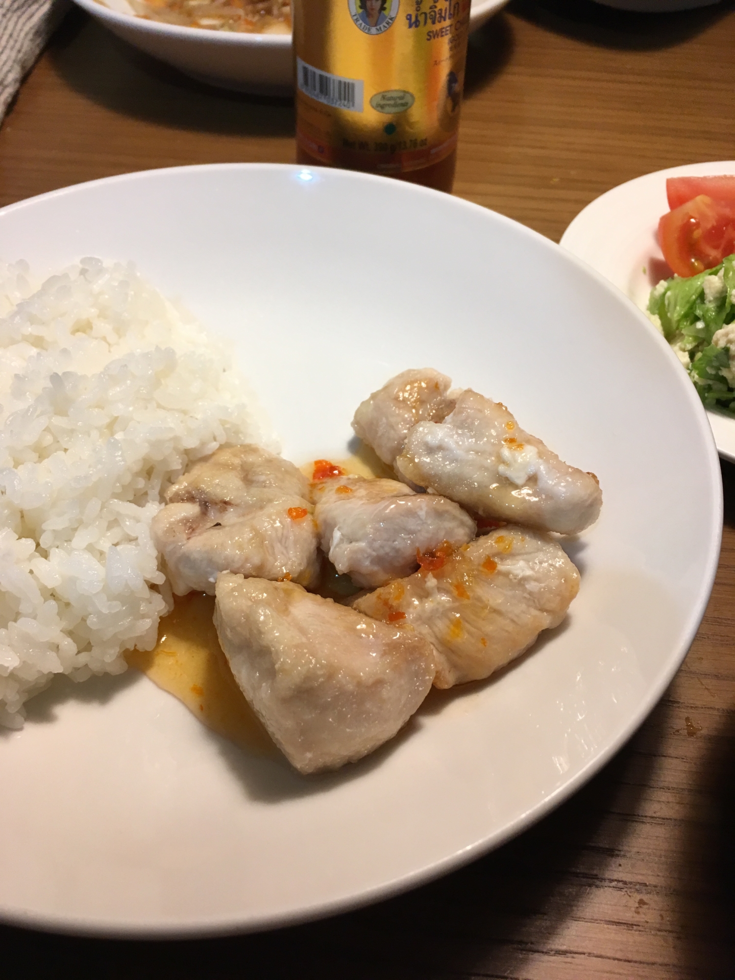 しっとり鶏胸肉のスイチリソースがけ