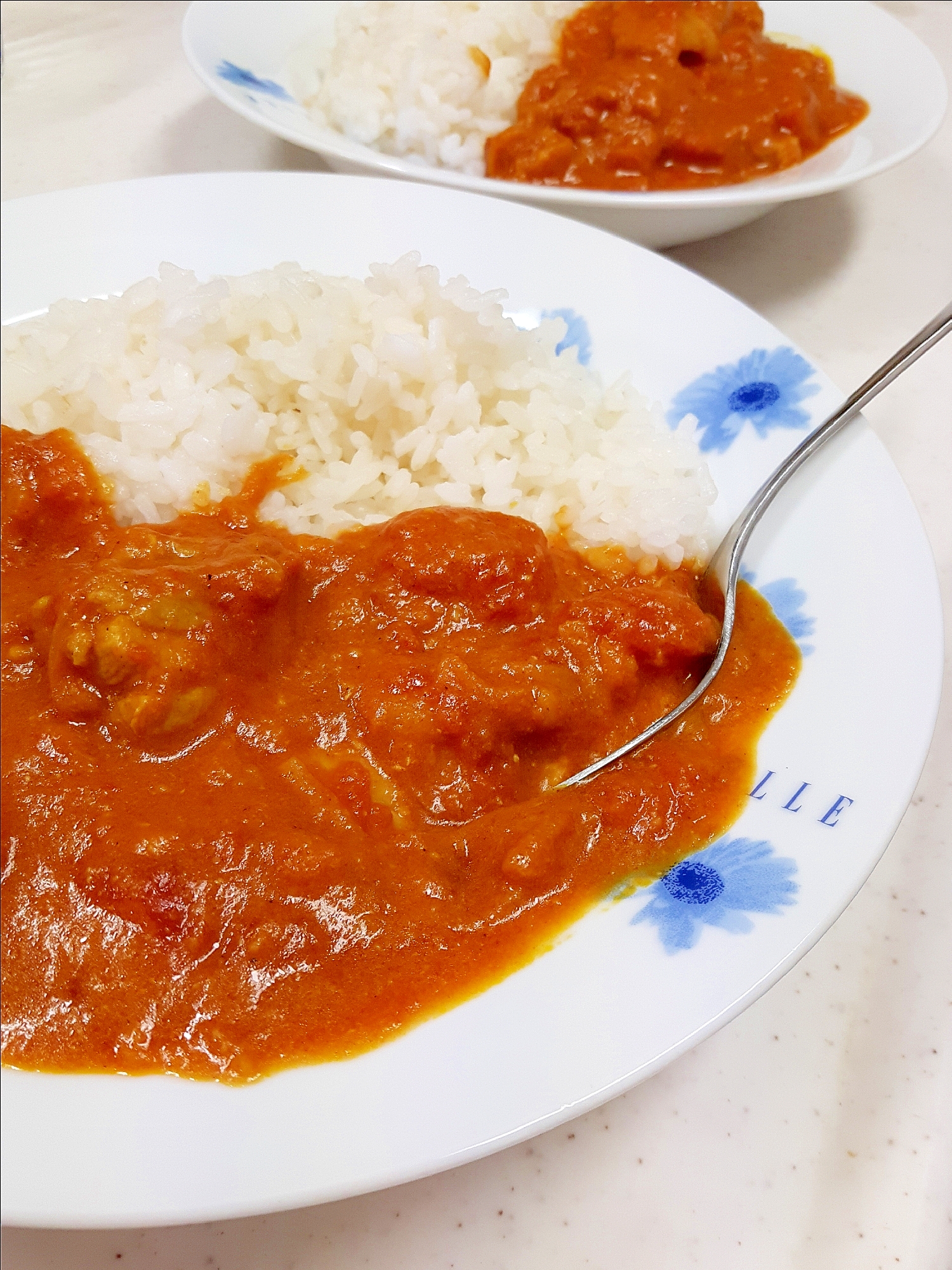 子供が喜ぶ(^^)トマト缶のチキンカレー♪