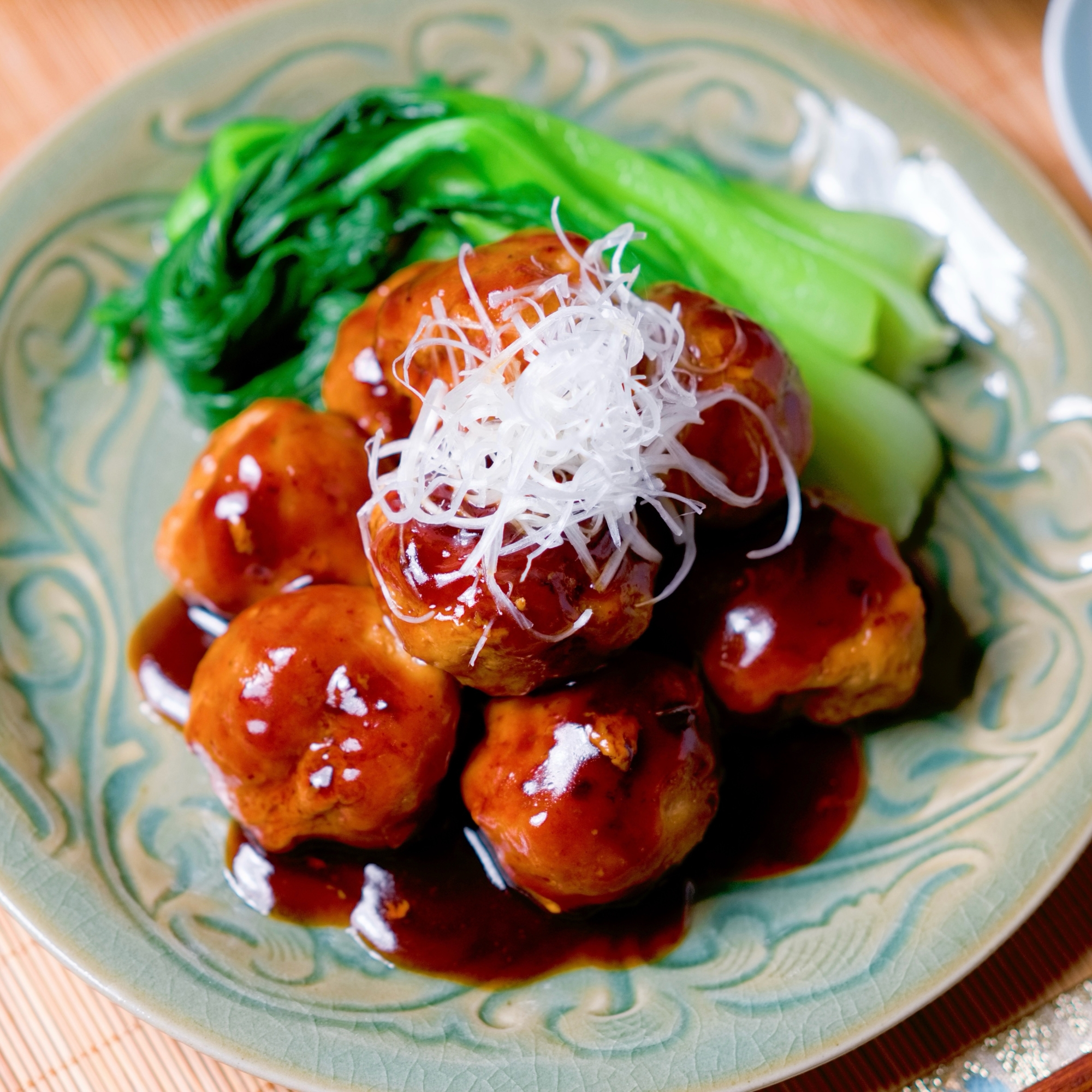 蒸し焼き肉だんごの黒酢あん【中華・主菜】