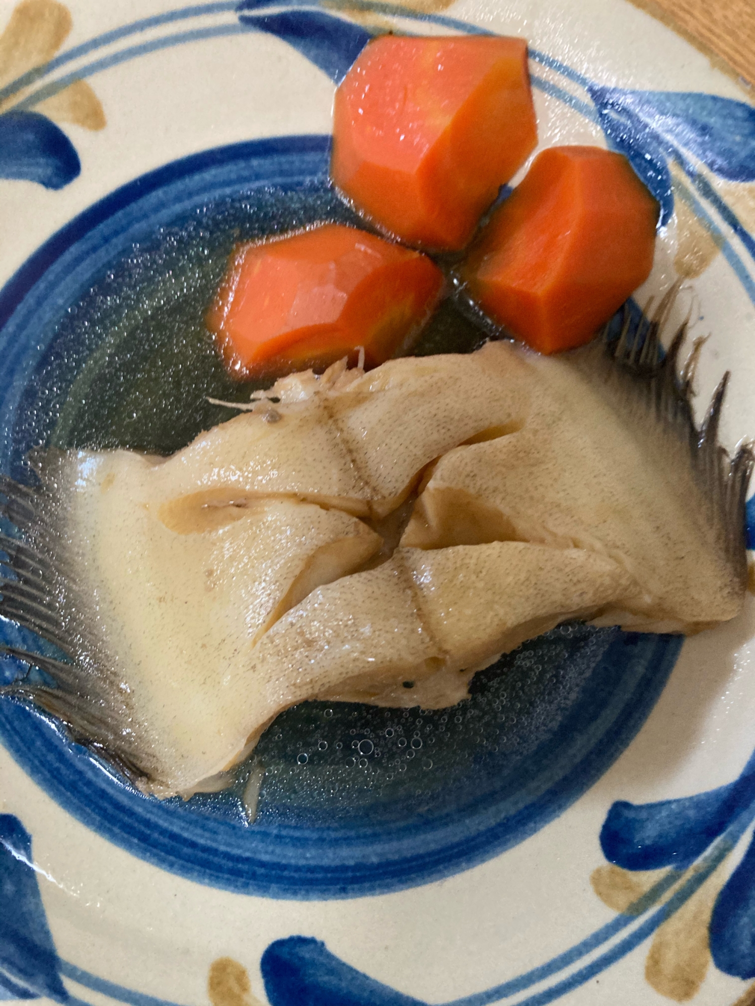 圧力鍋♪カレイとにんじんの煮物