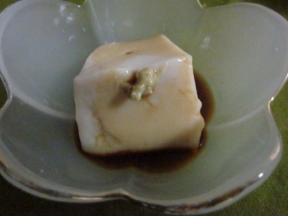 寒天で作る簡単～胡麻豆腐